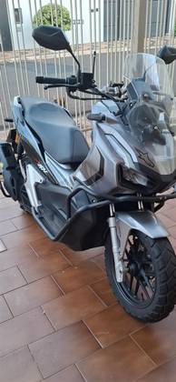 HONDA ADV 